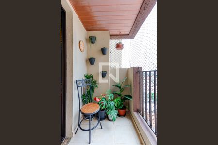 Sacada de apartamento à venda com 3 quartos, 90m² em Vila Paiva, São Paulo