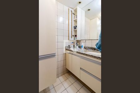 Apartamento à venda com 101m², 3 quartos e 2 vagasBanheiro da Suíte