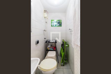 Apartamento à venda com 101m², 3 quartos e 2 vagasBanheiro de Serviço