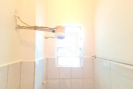 Banheiro de casa para alugar com 1 quarto, 46m² em Cascadura, Rio de Janeiro