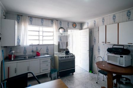 Casa à venda com 150m², 2 quartos e 2 vagasCozinha