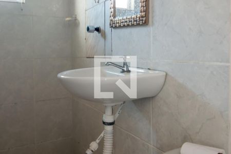 Casa à venda com 150m², 2 quartos e 2 vagasBanheiro de Serviço