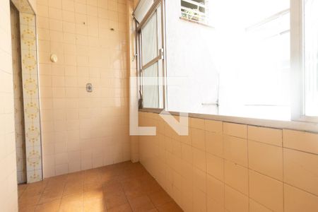 Apartamento à venda com 77m², 2 quartos e sem vaga Apartamento à venda com 77m², 2 quartos e sem vagaÁrea de serviço