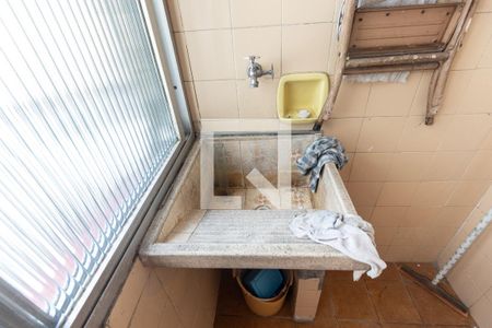 Apartamento à venda com 77m², 2 quartos e sem vaga Apartamento à venda com 77m², 2 quartos e sem vagaÁrea de serviço