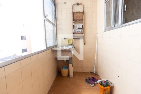 Apartamento à venda com 77m², 2 quartos e sem vaga Apartamento à venda com 77m², 2 quartos e sem vagaÁrea de serviço