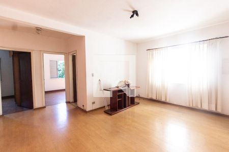 Apartamento à venda com 77m², 2 quartos e sem vaga Apartamento à venda com 77m², 2 quartos e sem vagaSala