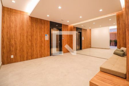 Apartamento para alugar com 38m², 1 quarto e sem vagaHall social