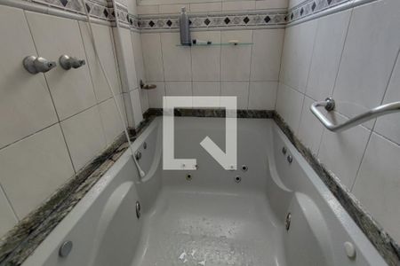Apartamento à venda com 118m², 3 quartos e 1 vagaBanheiro suíte