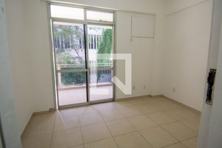 Quarto de apartamento para alugar com 2 quartos, 65m² em Copacabana, Rio de Janeiro
