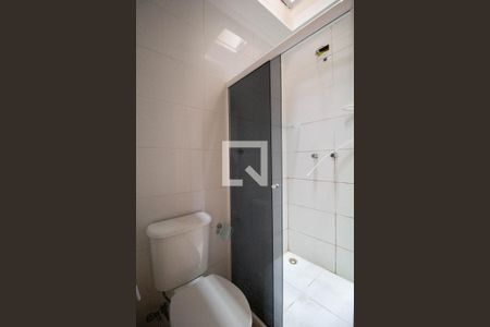 Banheiro de apartamento para alugar com 2 quartos, 80m² em Parada Xv de Novembro, São Paulo