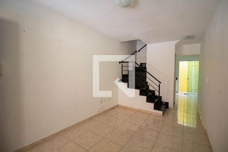 Sala de apartamento para alugar com 2 quartos, 80m² em Parada Xv de Novembro, São Paulo