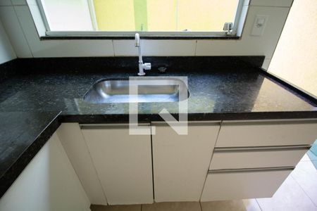 Apartamento para alugar com 80m², 2 quartos e 1 vagaCozinha