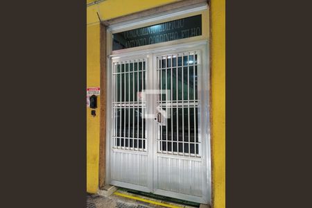 Studio para alugar com 40m², 1 quarto e sem vaga Studio para alugar com 40m², 1 quarto e sem vagaFachada