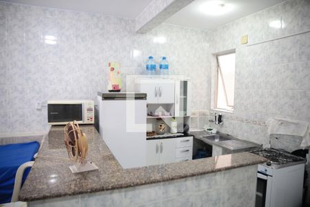 Cozinha de kitnet/studio para alugar com 1 quarto, 29m² em Aviação, Praia Grande
