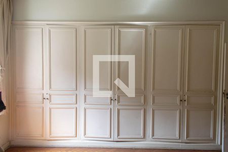 Apartamento à venda com 197m², 3 quartos e 1 vagaSuíte 2