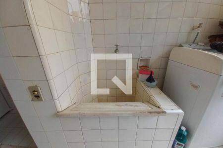 Apartamento à venda com 197m², 3 quartos e 1 vagaÁrea de Serviço