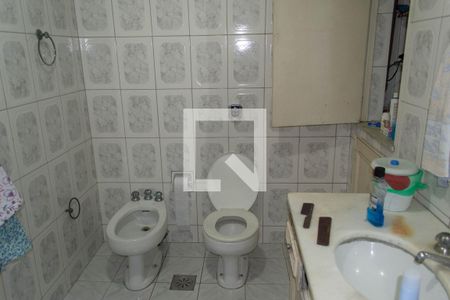 Apartamento à venda com 197m², 3 quartos e 1 vagaBanheiro da Suíte 2