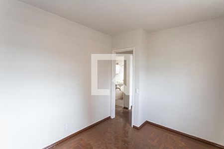 Quarto 1 de apartamento à venda com 2 quartos, 60m² em Santa Tereza, Belo Horizonte