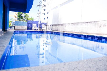 Apartamento para alugar com 70m², 3 quartos e 1 vagaÁrea comum - Piscina