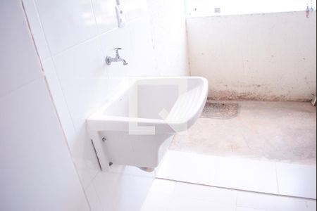 Apartamento para alugar com 70m², 3 quartos e 1 vagaÁrea de Serviço