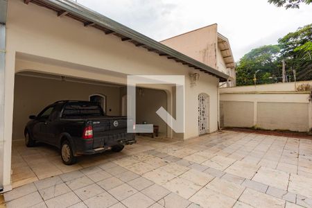 Casa à venda com 283m², 4 quartos e 4 vagasGaragem