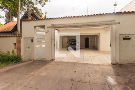 Casa à venda com 283m², 4 quartos e 4 vagasGaragem