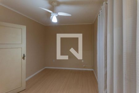 Casa à venda com 283m², 4 quartos e 4 vagasSuíte 2