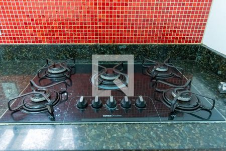 Casa à venda com 283m², 4 quartos e 4 vagasCozinha