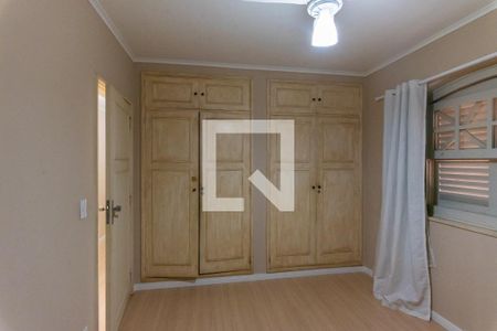 Casa à venda com 283m², 4 quartos e 4 vagasQuarto 2