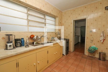 Apartamento à venda com 230m², 3 quartos e 2 vagasCozinha