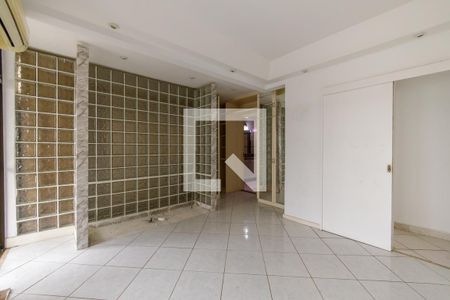 Apartamento à venda com 220m², 3 quartos e 3 vagasSuíte 2