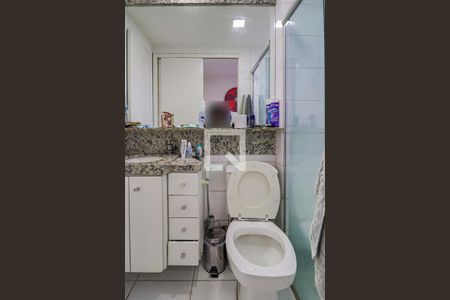 Apartamento à venda com 131m², 3 quartos e 2 vagas1 Andar - Banheiro dos Quarto 1 e 2