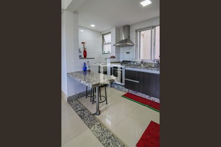 Apartamento à venda com 131m², 3 quartos e 2 vagas1 Andar - Cozinha e Área de Serviço