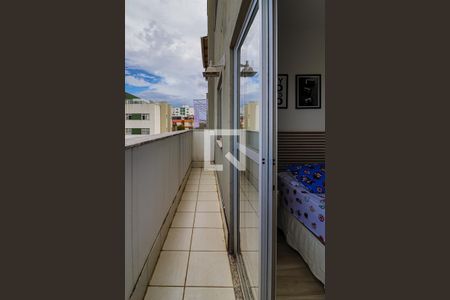 Apartamento à venda com 131m², 3 quartos e 2 vagas2 Andar - Varanda do Quarto Suíte