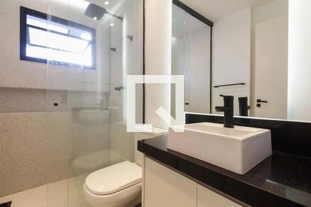 Apartamento à venda com 140m², 4 quartos e 3 vagasBanheiro da Suíte 2