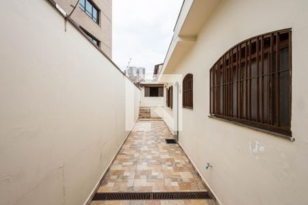 Casa à venda com 200m², 4 quartos e 2 vagasQuintal