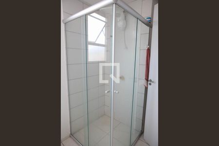 Apartamento à venda com 55m², 2 quartos e 1 vaga Apartamento à venda com 55m², 2 quartos e 1 vagaBanheiro