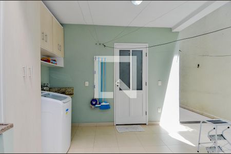 Casa à venda com 190m², 3 quartos e 3 vagasÁrea de Serviço