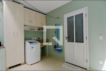 Casa à venda com 190m², 3 quartos e 3 vagasÁrea de Serviço