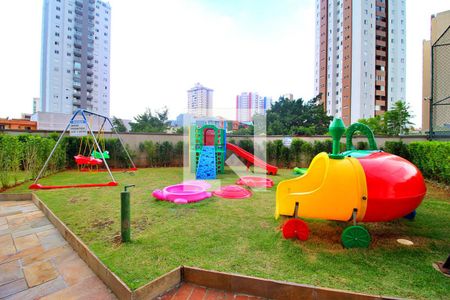 Apartamento à venda com 73m², 3 quartos e 2 vagas Apartamento à venda com 73m², 3 quartos e 2 vagasÁrea comum - Playground