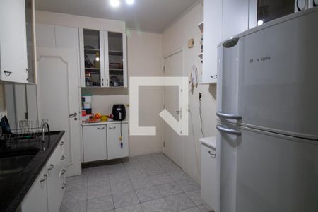 Apartamento à venda com 158m², 4 quartos e 2 vagas Apartamento à venda com 158m², 4 quartos e 2 vagasCozinha