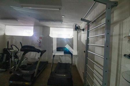 Apartamento à venda com 158m², 4 quartos e 2 vagas Apartamento à venda com 158m², 4 quartos e 2 vagasÁrea comum - Academia