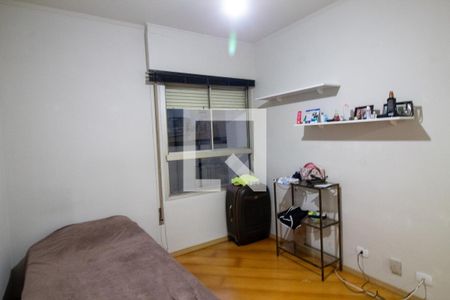 Apartamento à venda com 158m², 4 quartos e 2 vagas Apartamento à venda com 158m², 4 quartos e 2 vagasQuarto 3