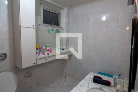 Apartamento à venda com 158m², 4 quartos e 2 vagas Apartamento à venda com 158m², 4 quartos e 2 vagasBanheiro da Suíte