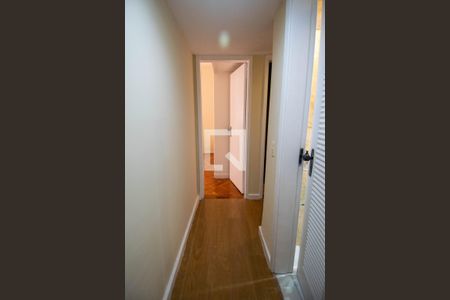 Apartamento à venda com 120m², 3 quartos e 1 vagaCorredor