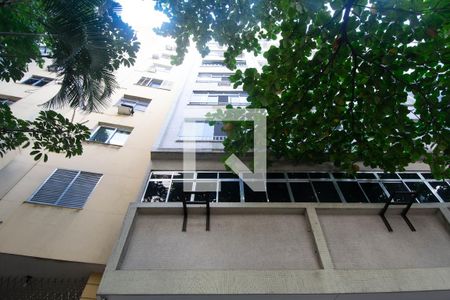 Apartamento à venda com 120m², 3 quartos e 1 vagaFachada