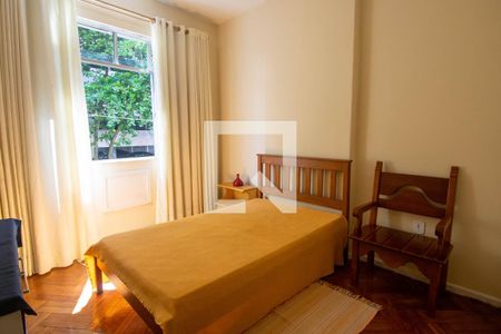 Apartamento à venda com 120m², 3 quartos e 1 vagaQuarto