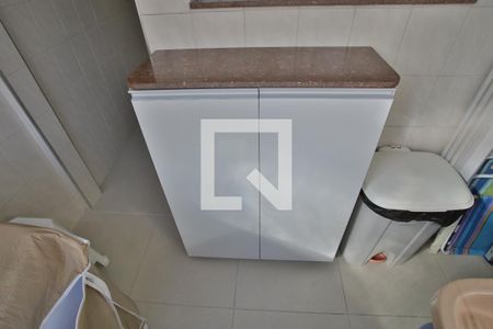 Apartamento para alugar com 73m², 2 quartos e 1 vagaÁrea de Serviço
