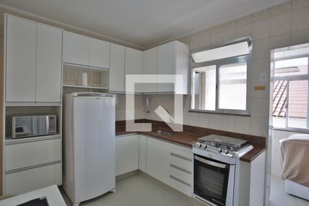 Apartamento para alugar com 73m², 2 quartos e 1 vagaCozinha