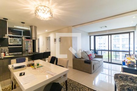 Sala de apartamento para alugar com 2 quartos, 65m² em Cerqueira César, São Paulo